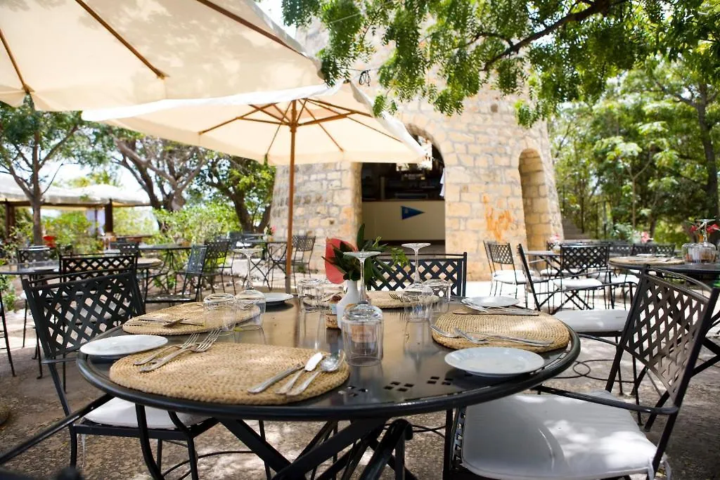 Hotel Harmony Hall Antigua Freetown Village